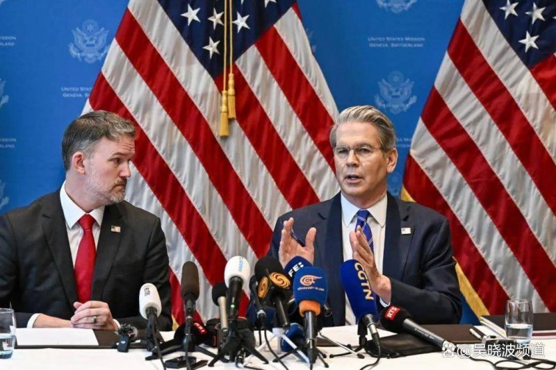 Giorgio Armani因卫生康复原因缺席米兰男装周