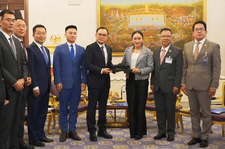 共富工坊“小切口”做活共同富裕“大素材”_